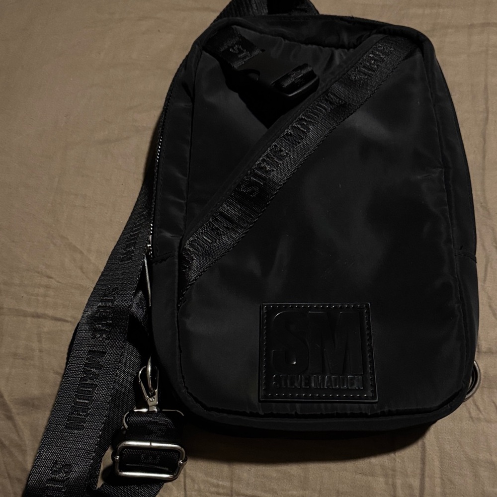 Steve Madden Black Belt Bag